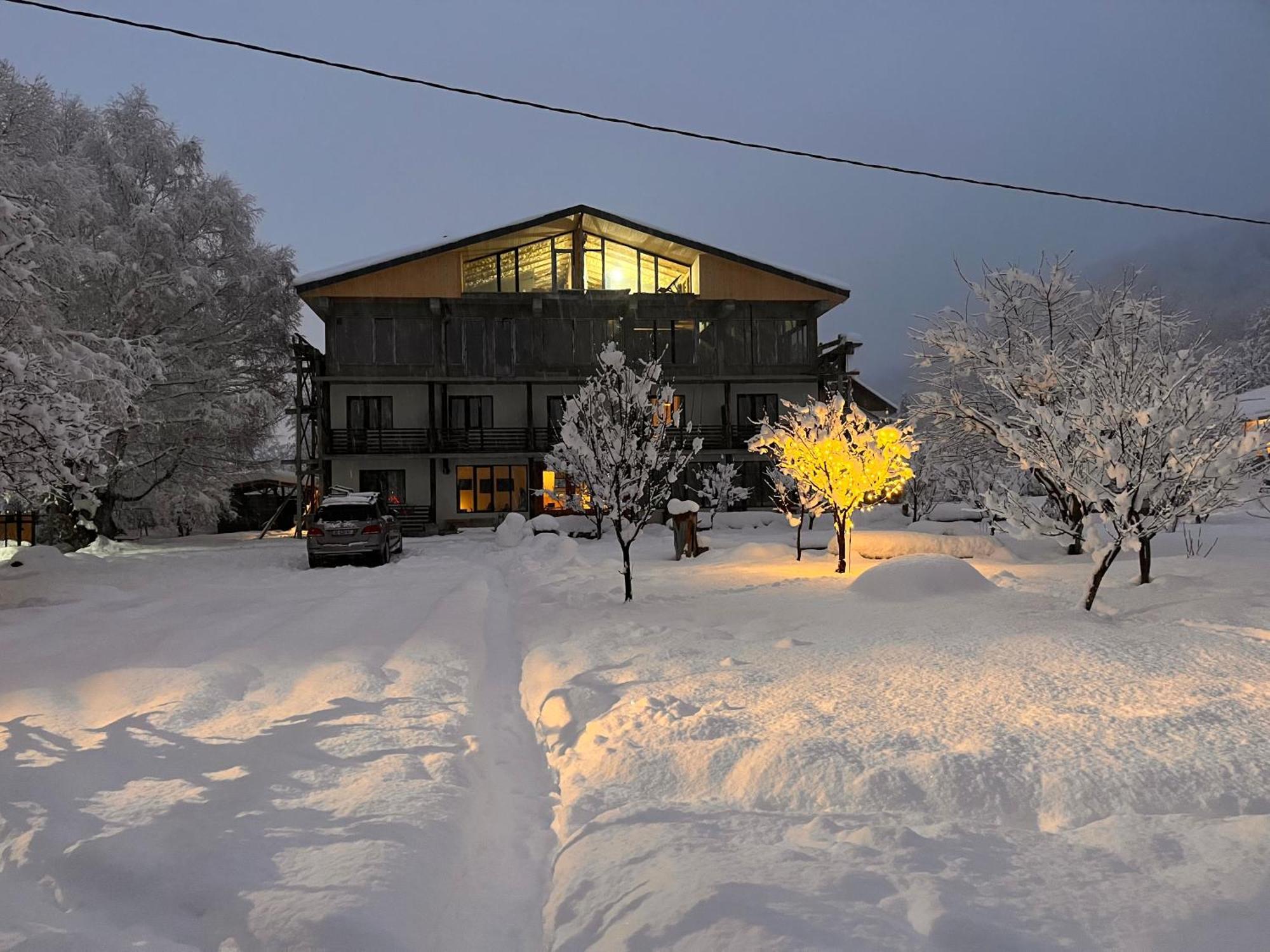 Beko'S Garden Inn Mestia Exterior photo